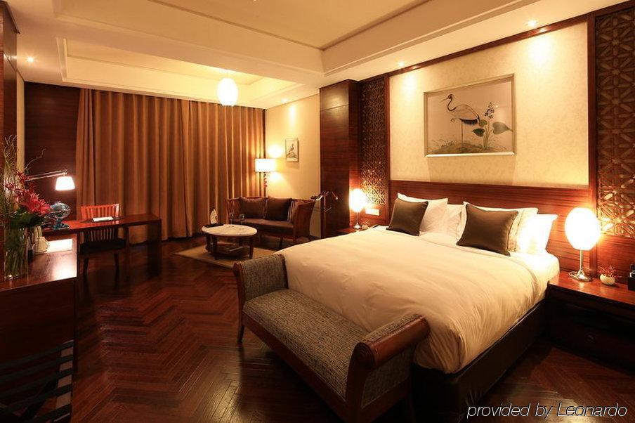 Fondney Hotel Shanghai Necc Hongqiao Airport T2 Zewnętrze zdjęcie