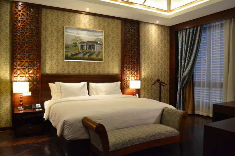 Fondney Hotel Shanghai Necc Hongqiao Airport T2 Zewnętrze zdjęcie