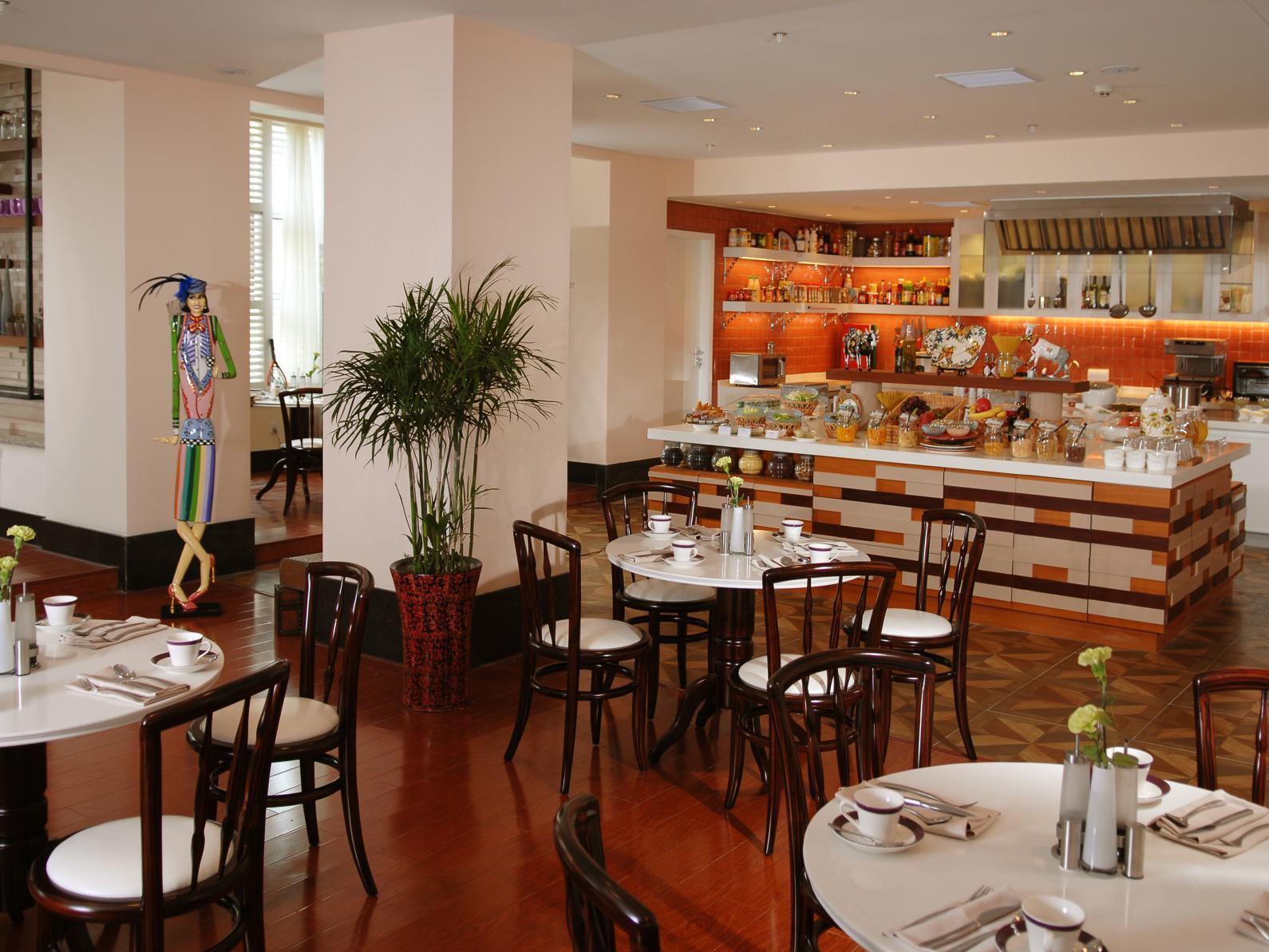 Fondney Hotel Shanghai Necc Hongqiao Airport T2 Zewnętrze zdjęcie